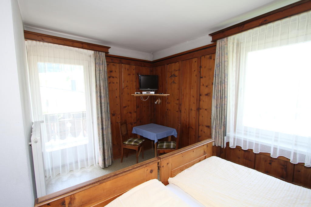 Garni Bergsteiger Hotel Sexten Bilik gambar